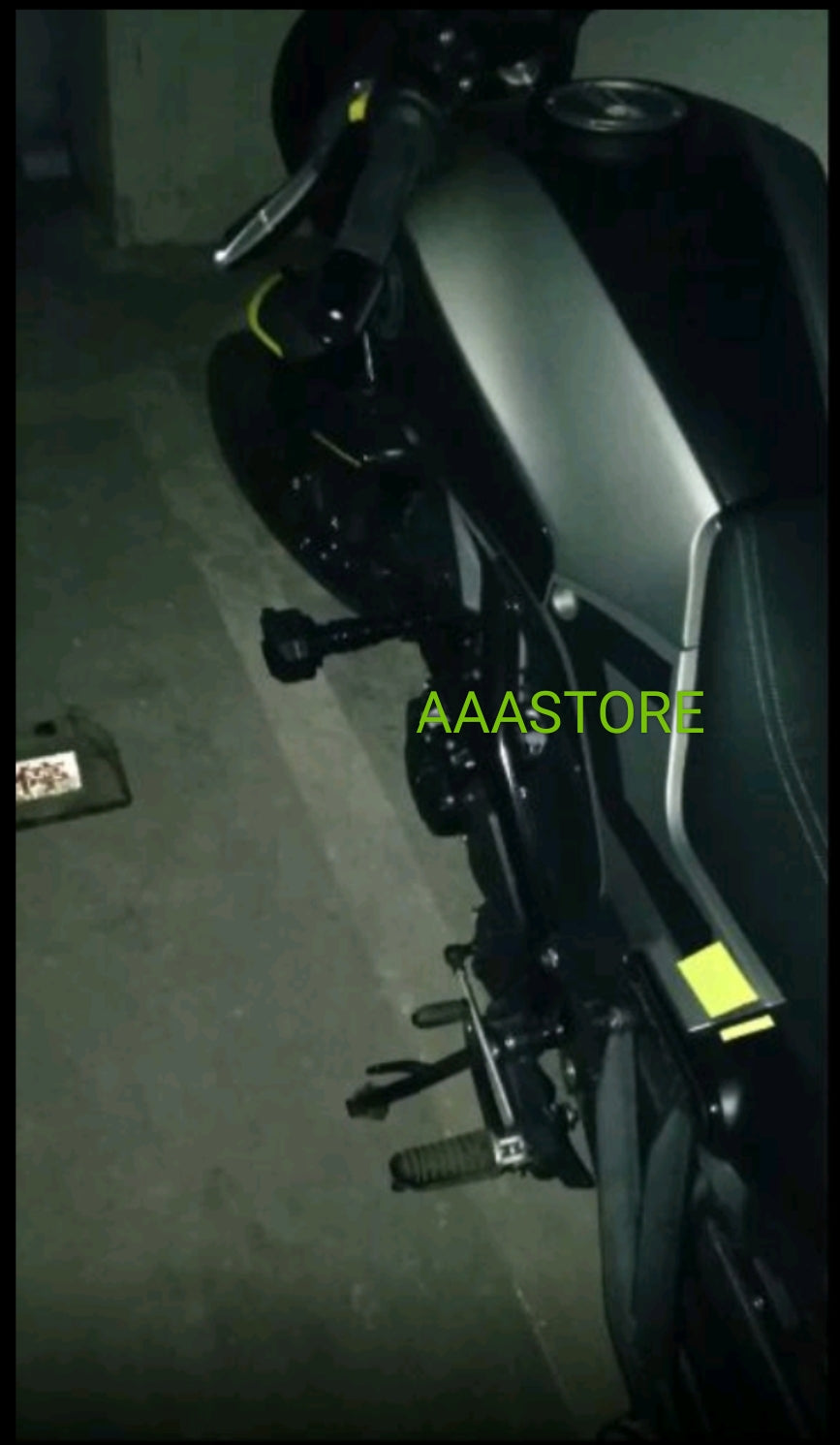 Benelli Leoncino 250/TNT 25/ TNT250 frame slider
