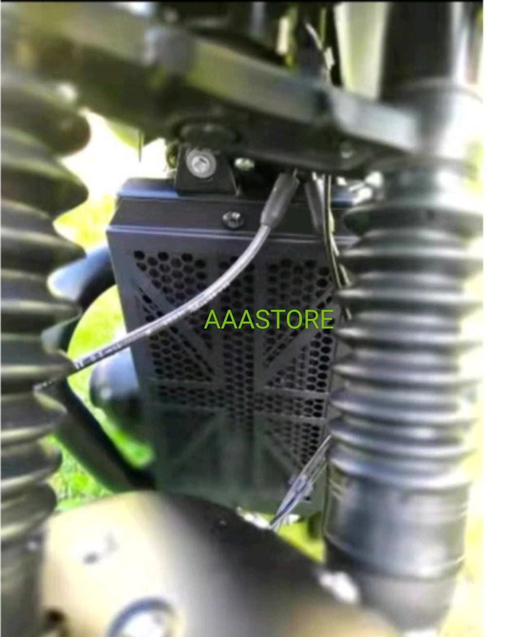 Triumph T100/T120/Bobber/ speed Twin 900/1200 Radiator cover