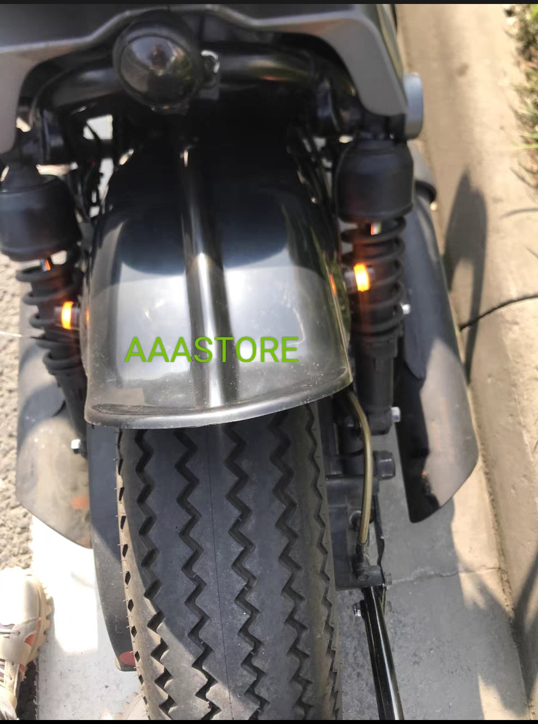 Wmoto Bobbie VII 700 Splash Guard/ Rear fender/side no.plate holder