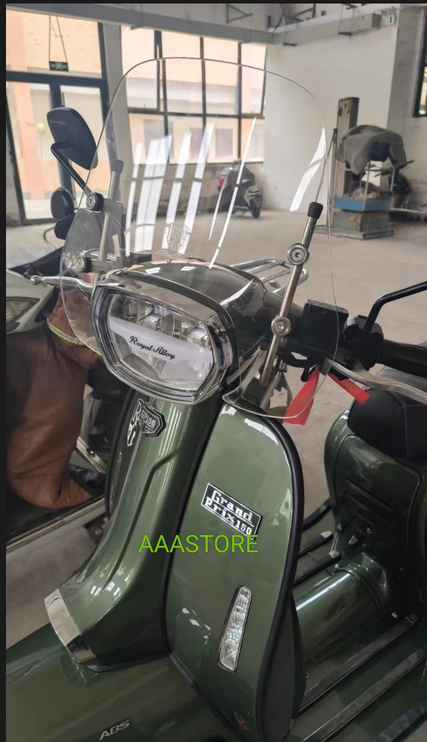 Royal Alloy GP125/180/250 Windshield