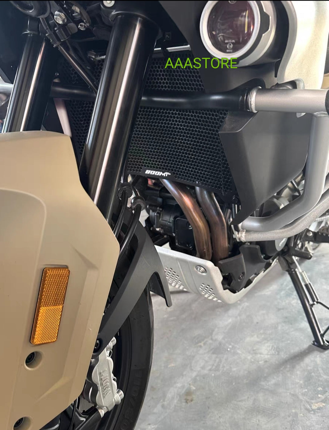 Cfmoto 800MT Radiator cover