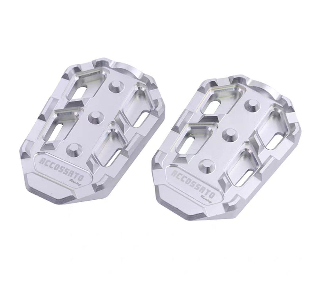 QJmotor SRK 250 Foot padal / Brake padal