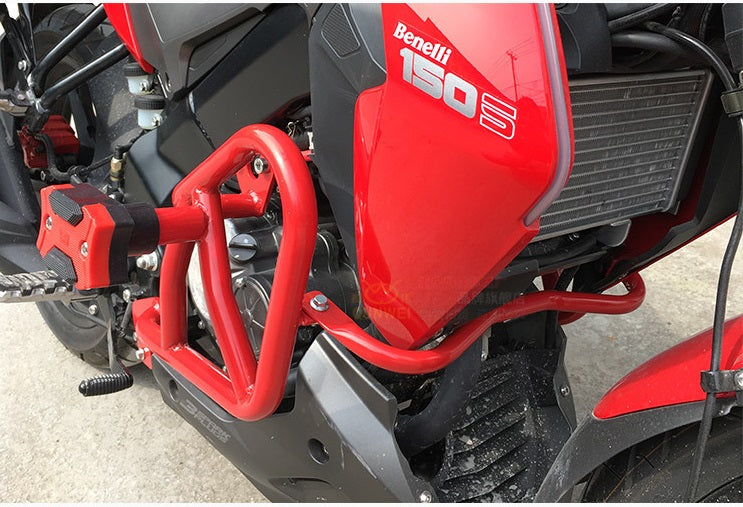 Benelli TNT 150S crash bar