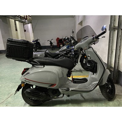 VESPA SPRINT 28/39CM HIGH WINDSHIELD