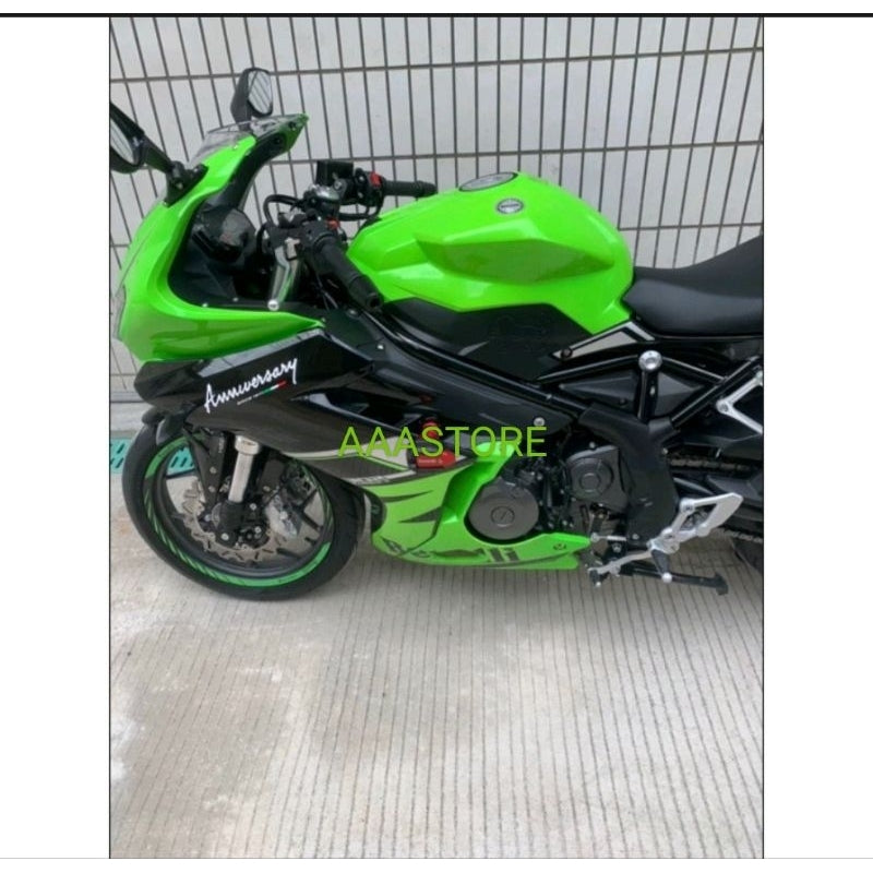 BENELLI 302R frame slider