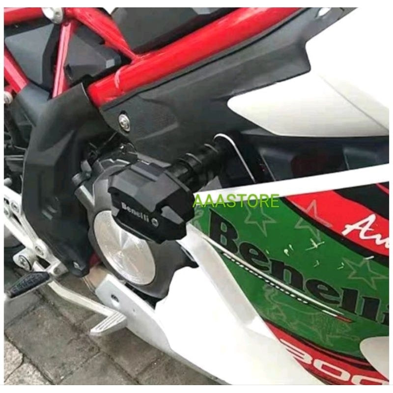 BENELLI 302R frame slider