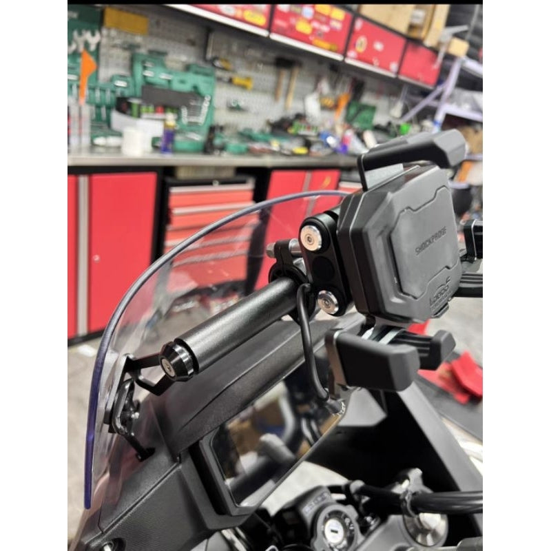 Honda XL750 Transalp Navigation bar