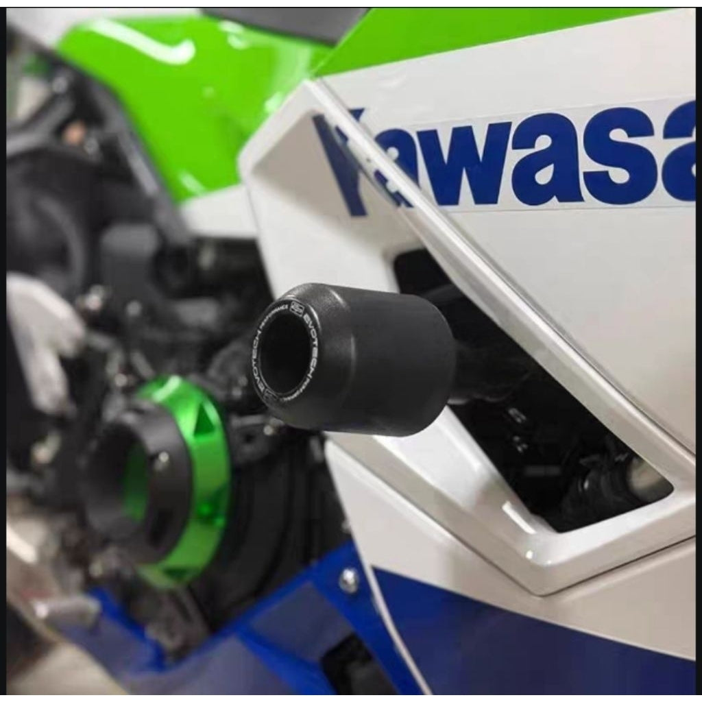 Kawasaki Ninja 500 Frame Slider