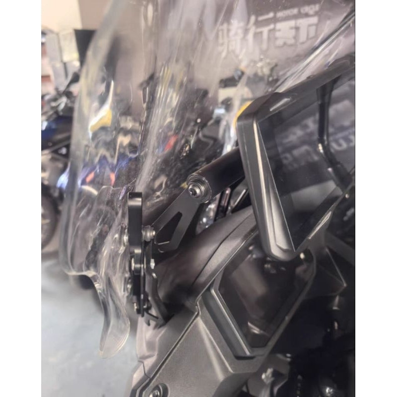 Honda XL750 Transalp Navigation bar
