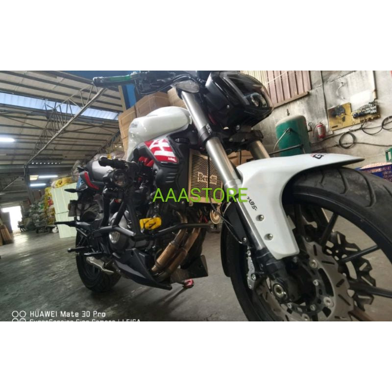 Benelli 249S/TNT 300 Radiator cover