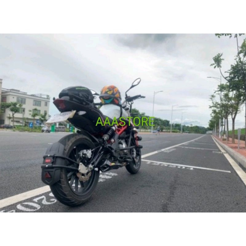 BENELLI 249s rear fender/splash guard