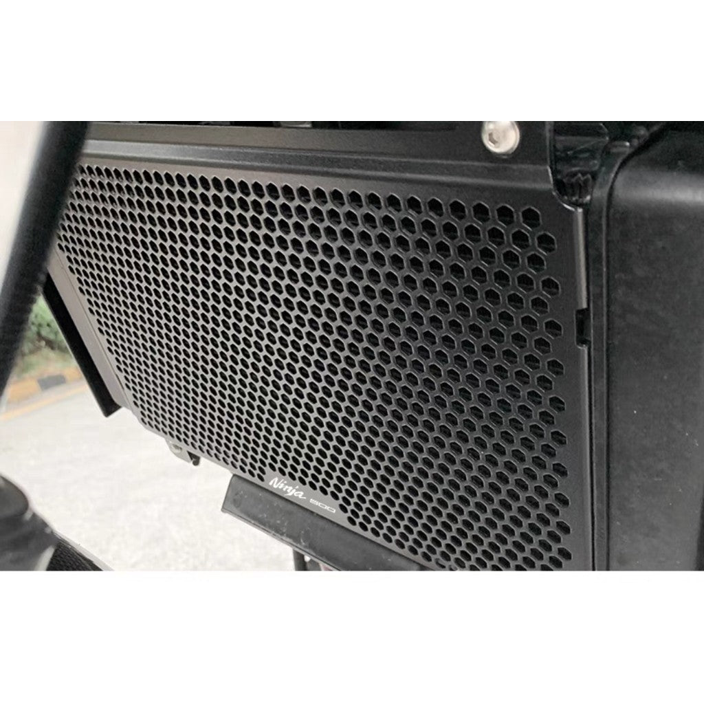 Kawasaki Ninja 500 Radiator Cover